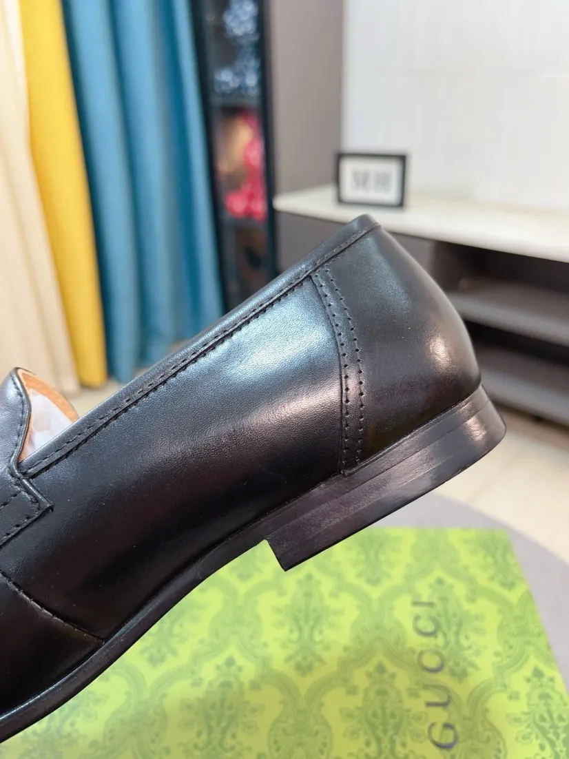 Men's shoes 💰500🌹🌹【GUCCI】The most popular classic Gucci leather shoes. Synchronized with the official website, the upper is made of Italian first-layer cowhide ➕cowhide lining, with unique brand and unique craftsmanship. Highlighting the hot style of the new year. Stop hesitating, stop wandering, get it now. Number: 38--44